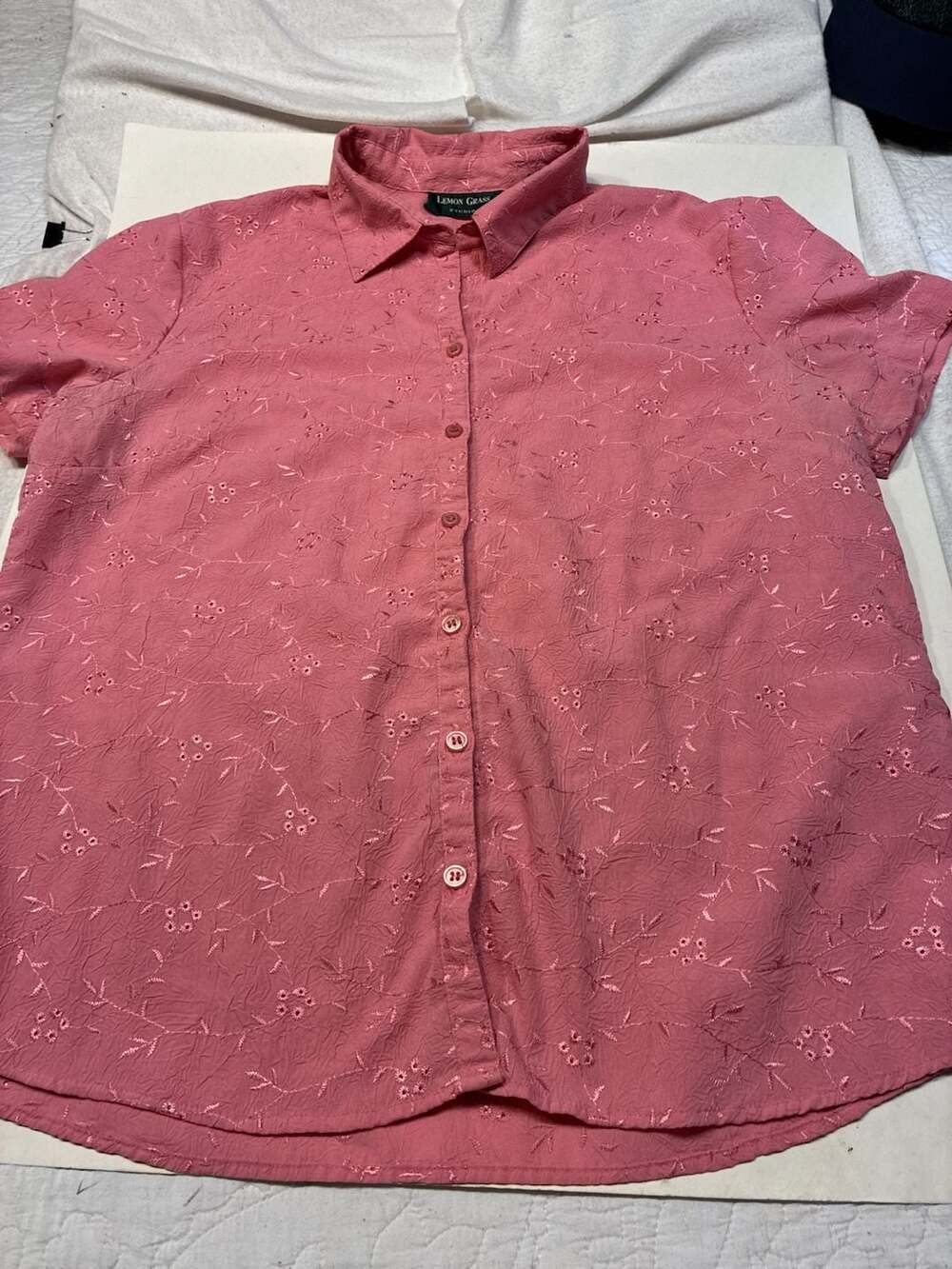 Lemon Grass Studio Women's Coral Pink Textured Floral Embroidered Button Down Sh